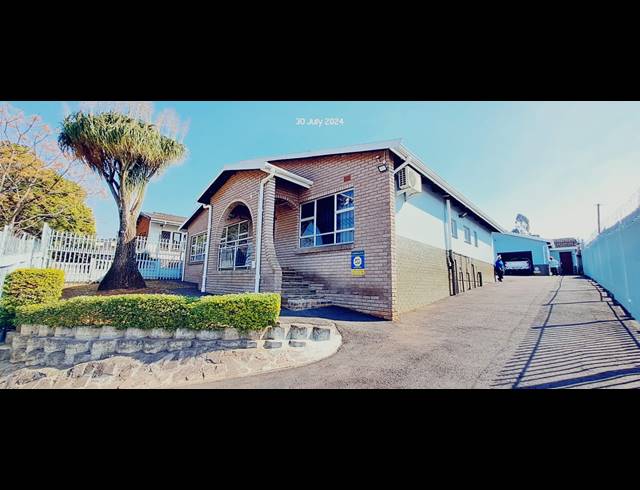 3 BEDROOM FREESTANDING FOR SALE IN NORTHDALE